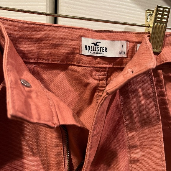 Women’s Hollister Pants - Picture 4 of 4